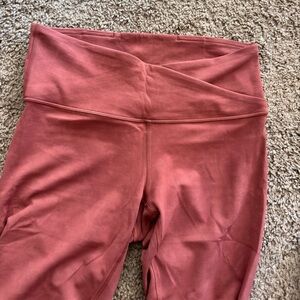 Lululemon crossover leggings